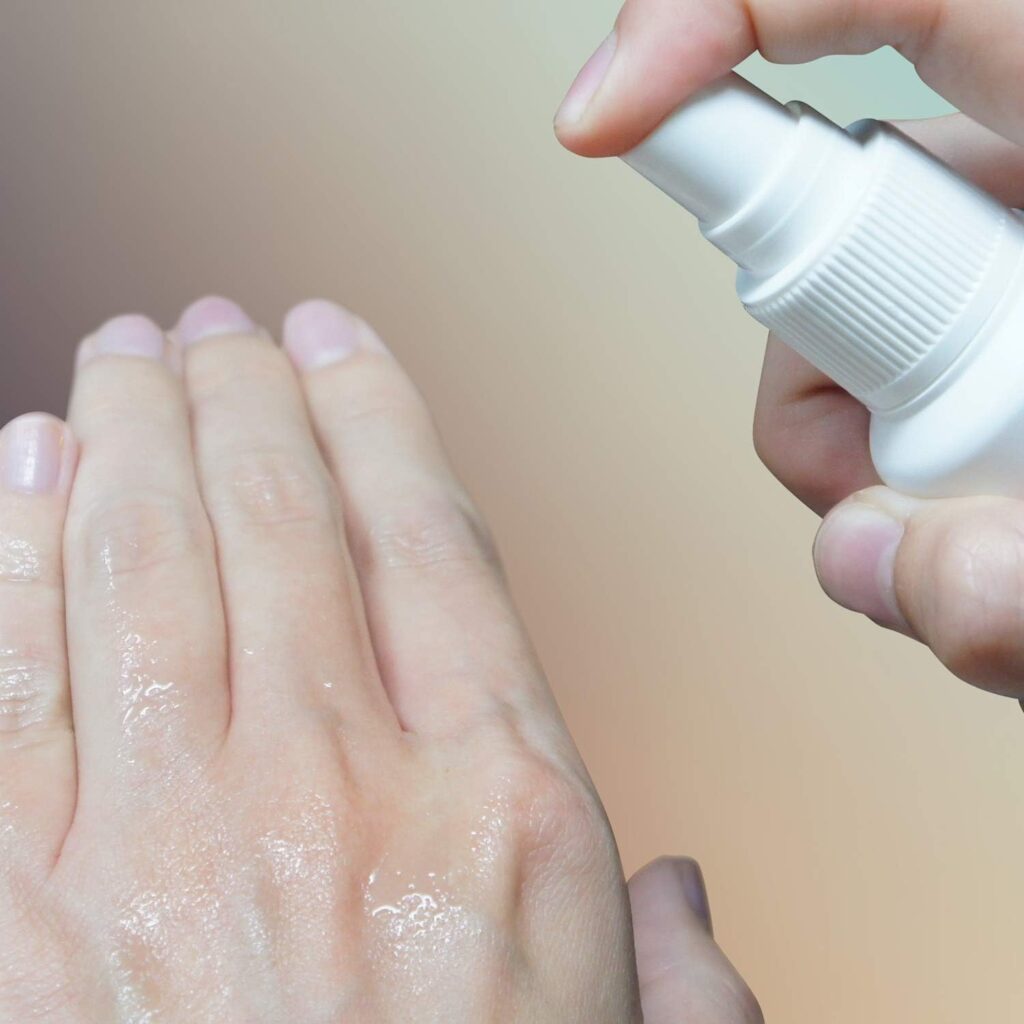 pjur med Clean Spray – detergente igienizzante – foto 2